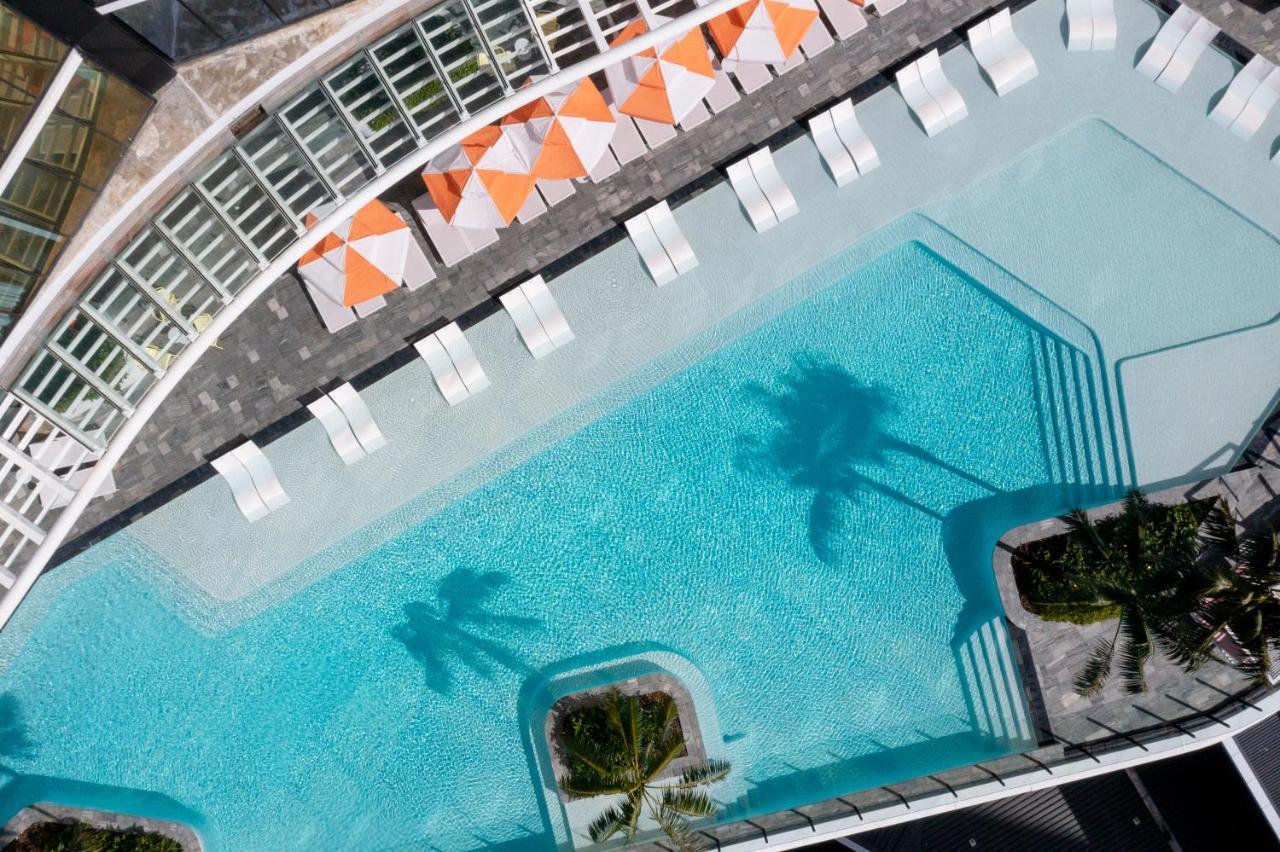 Dorsett Gold Coast Otel Dış mekan fotoğraf