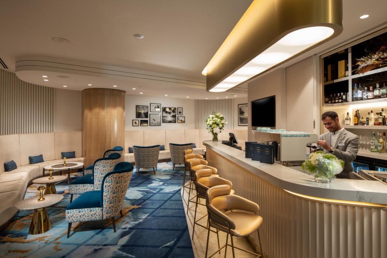 Dorsett Gold Coast Otel Dış mekan fotoğraf