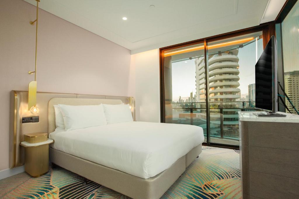 Dorsett Gold Coast Otel Dış mekan fotoğraf